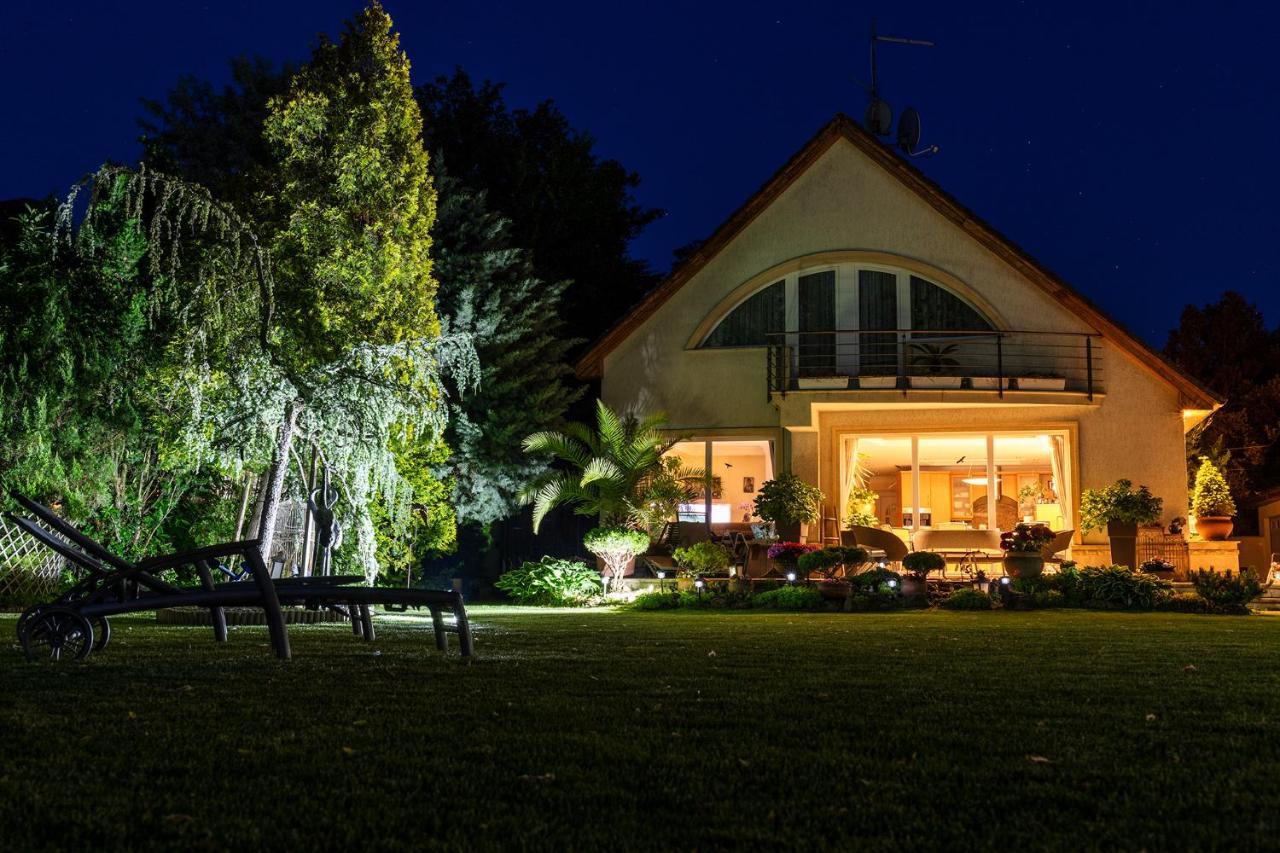 Viktoria House Villa Balatonszarszo Exterior foto